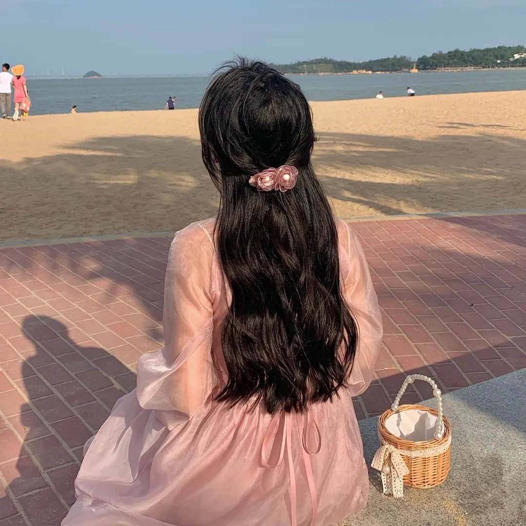高大的女孩子你喜欢吗